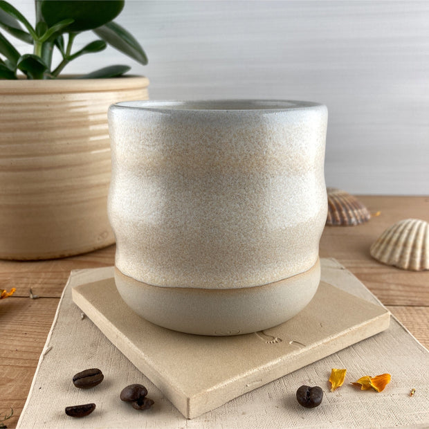 Mug en céramique Caramel ondulé 250 ml - - fait main et lavable au lave-vaisselle